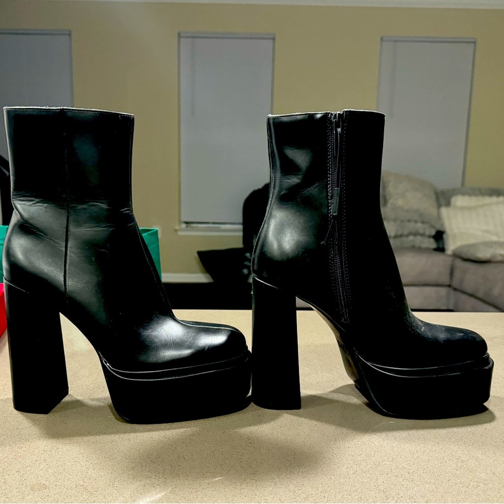 Brand new Zara women heels